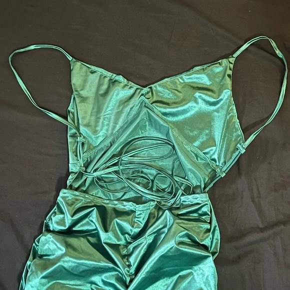 🖤New Aigeman Satin Drape Neck Backless Mermaid Dress🖤 - Picture 7 of 9